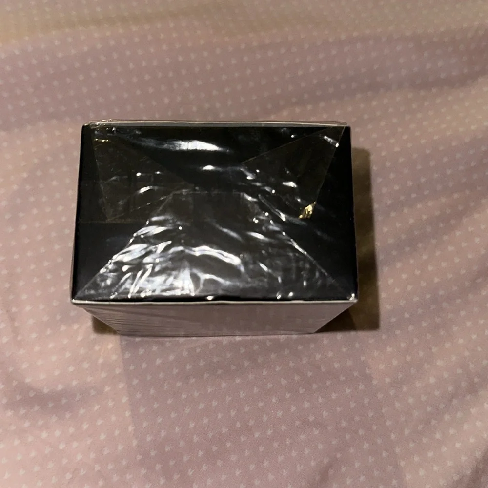 OPV Beauty translucent setting powder